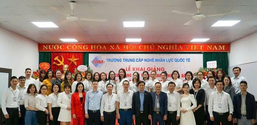 LỄ KHAI GIẢNG HÔM NAY – MỘT KHỞI ĐẦU ĐÁNG NHỚ